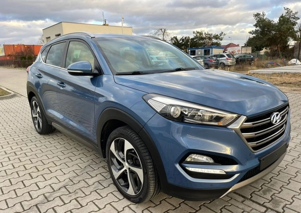 Hyundai Tucson cena 68000 przebieg: 99000, rok produkcji 2016 z Leszno małe 407